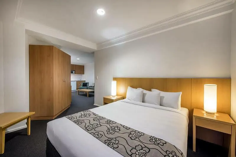Oaks Perth Hotel 4*,  Australia