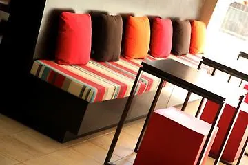Oaks Perth Hotel