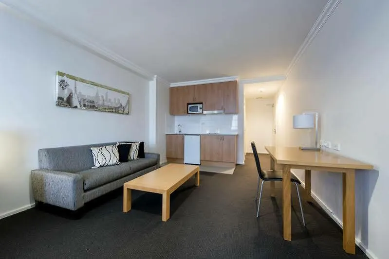 Oaks Perth Hotel